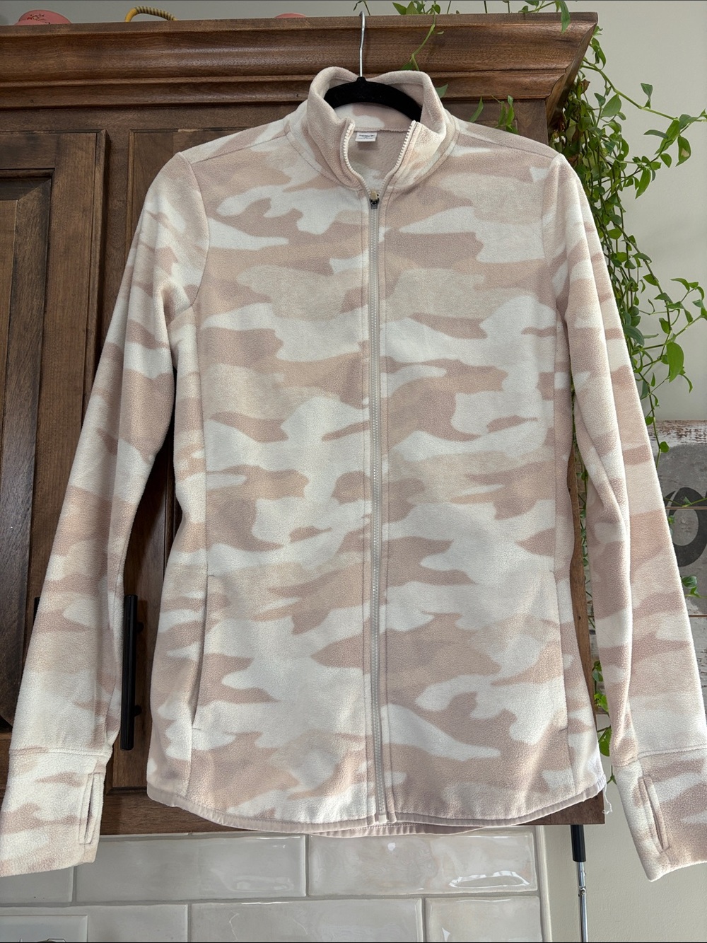 Old Navy Beige & Cream Camo Zip-Up Jacket